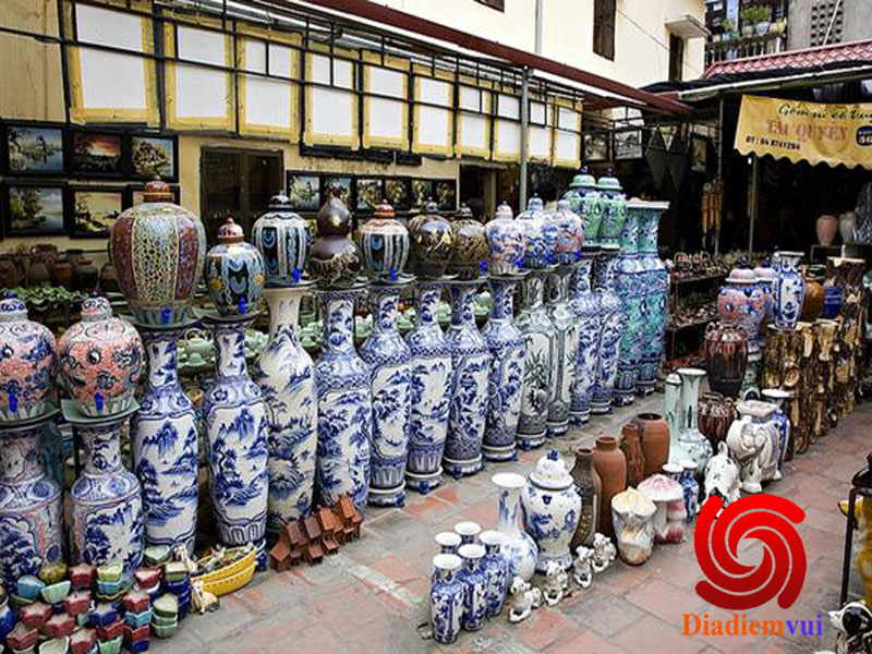 Du Lịch Làng Cổ Bát Tràng khám phá làng nghề cổ