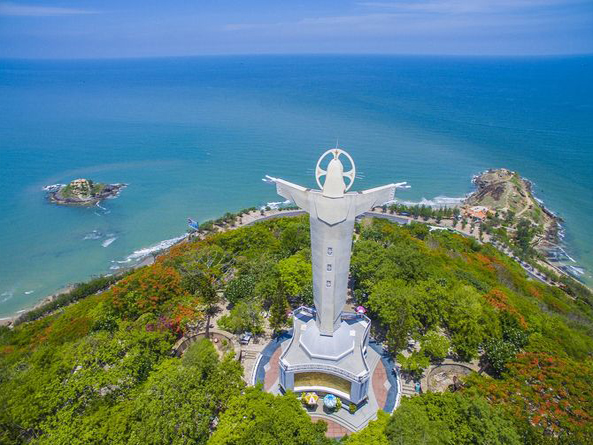 Tượng Đức Chúa Kito dang tay
