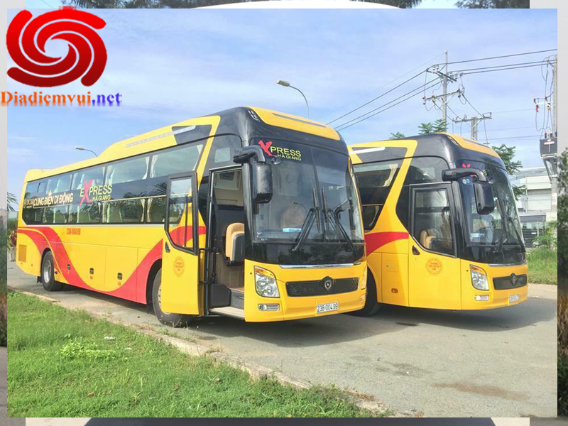 Xe khách Express Hà Giang tuyến Hà Giang đi Hà Nội