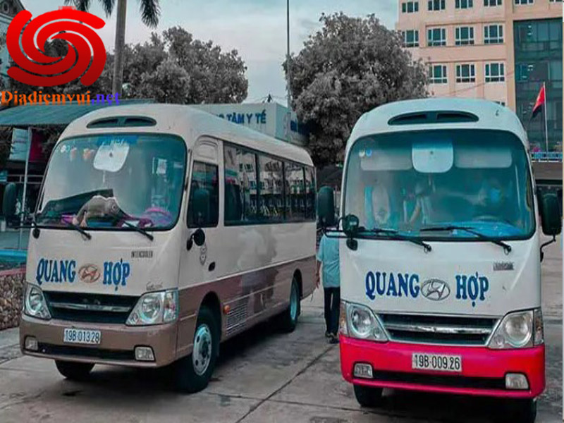 Xe khách Quang Hợp tuyến Lâm Thao Việt Trì Vĩnh Phúc Phú Thọ đi Mỹ Đình Hà Nội và ngược lại