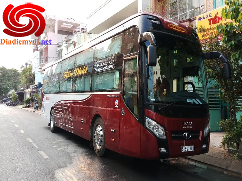 Xe Limousine Tiến Phát tuyến Tp hcm Sài Gòn đi Bình Dương và ngược lại