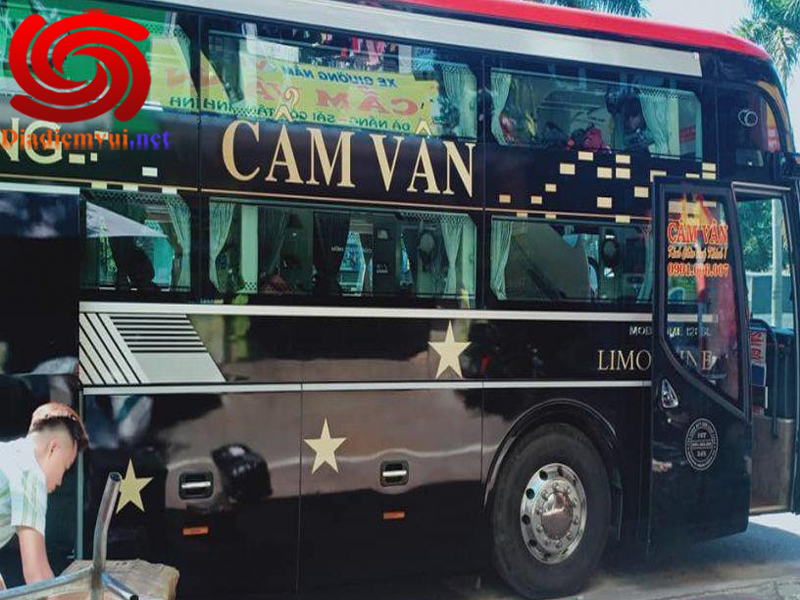 Xe Limousine Cẩm Vân tuyến Tp hcm Sài Gòn đi Quảng Nam và ngược lại