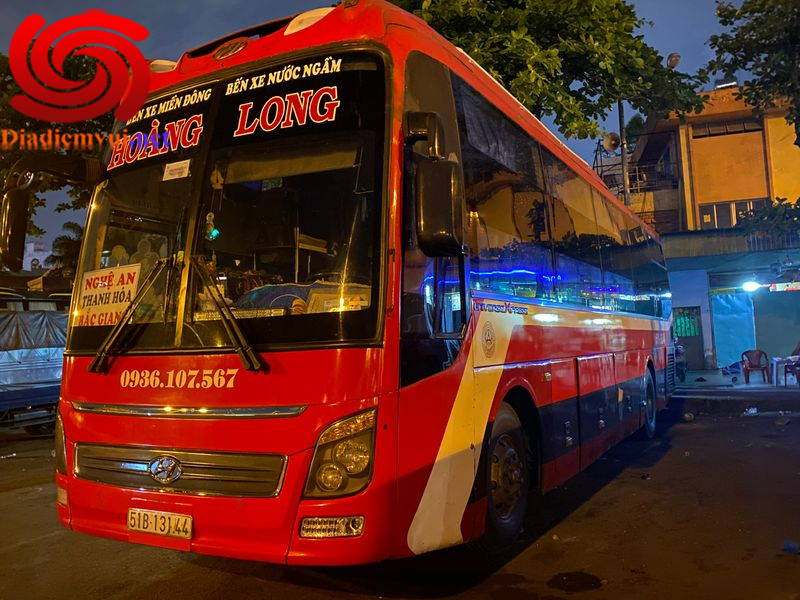 Xe khách Hoàng Long đỏ tuyến Hà Nội đi Bình Thuận và ngược lại