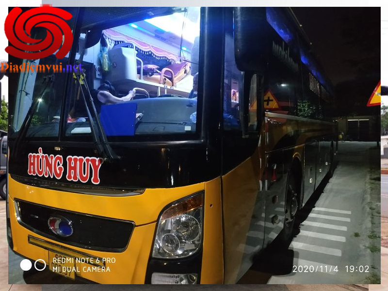 Xe khách Hùng Huy tuyến Nước Ngầm Hà Nội đi Tây Ninh và ngược lại