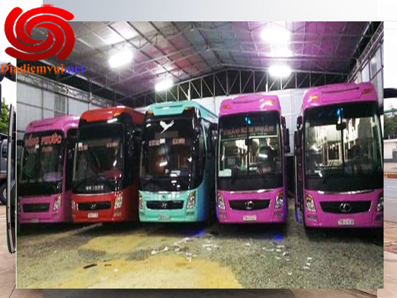 Xe khách Thảo Kim Ngân tuyến bến xe Nước Ngầm Hà Nội đi Đồng Tháp và ngược lại