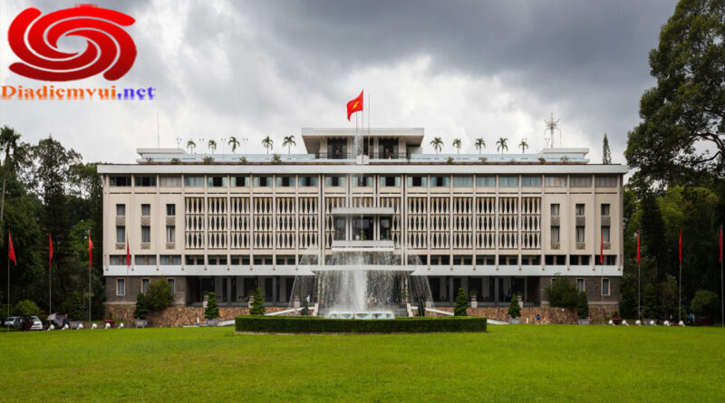 Du lịch Dinh Thống Nhất (Dinh Độc Lập) Thành Phố Hồ Chí Minh