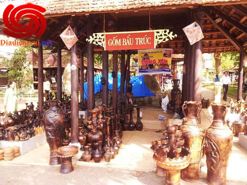 Làng gốm Bầu Trúc giúp bạn có những trải nghiệm thú vị