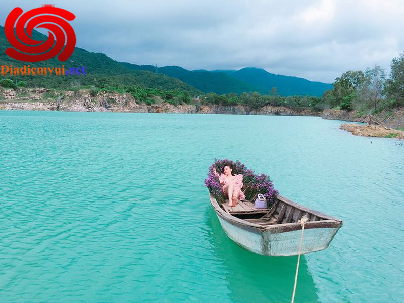 Hồ Đá Xanh Bà Rịa - Vũng Tàu trở về với thiên nhiên