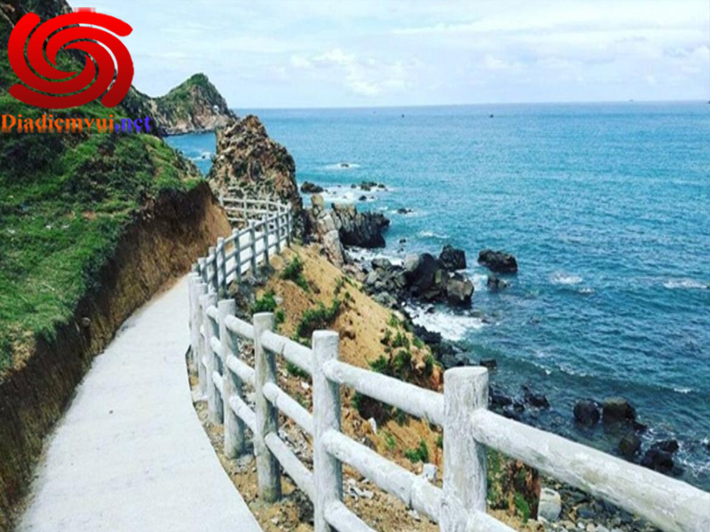 Thắng cảnh Eo Gió Quy Nhơn