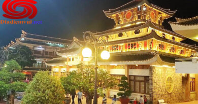 Miếu Bà Chúa Xứ Núi Sam: Nơi Linh Thiêng Của Miền Tây